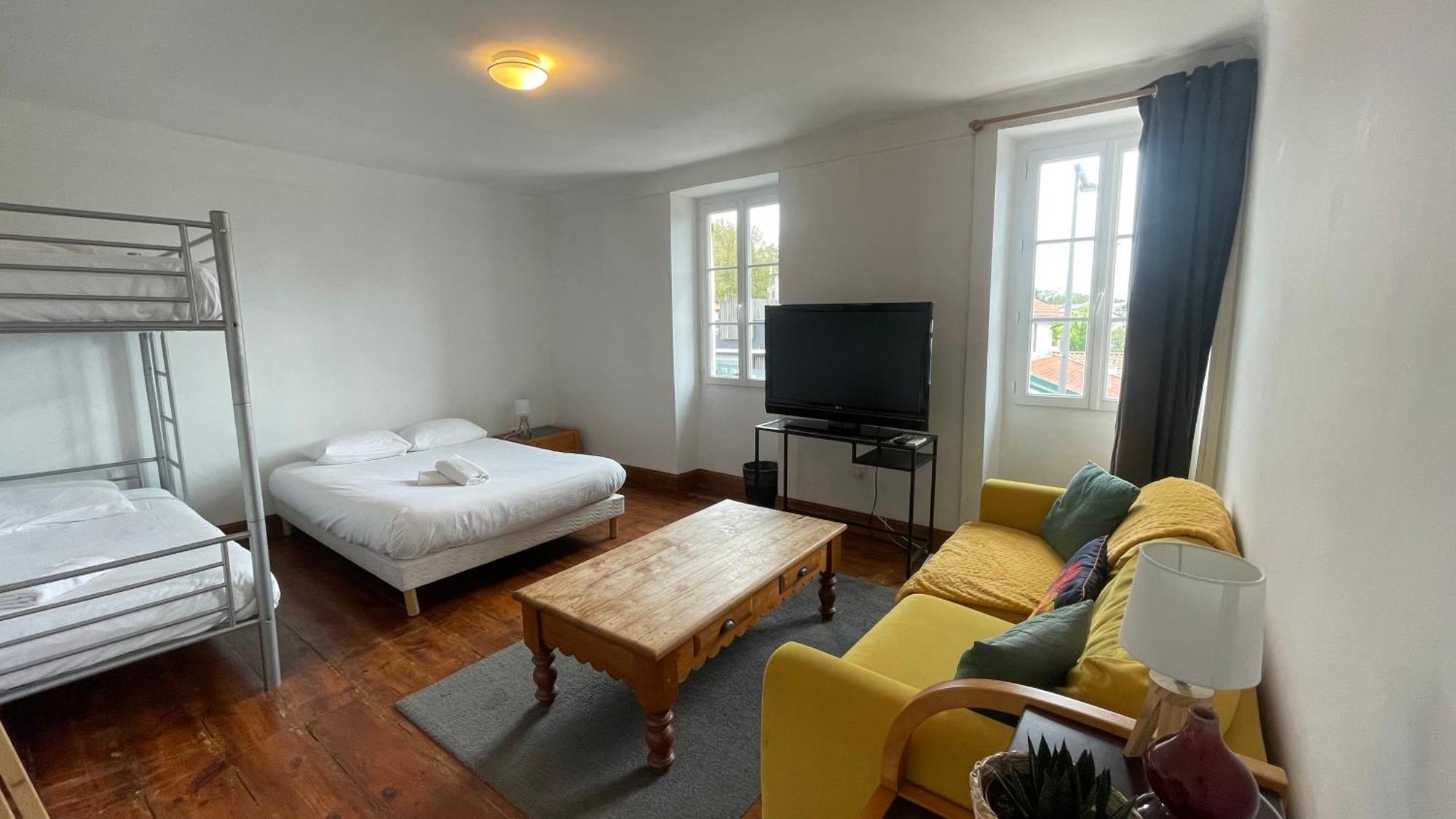 Le Doolies - Holiday Inn Biarritz Exteriör bild