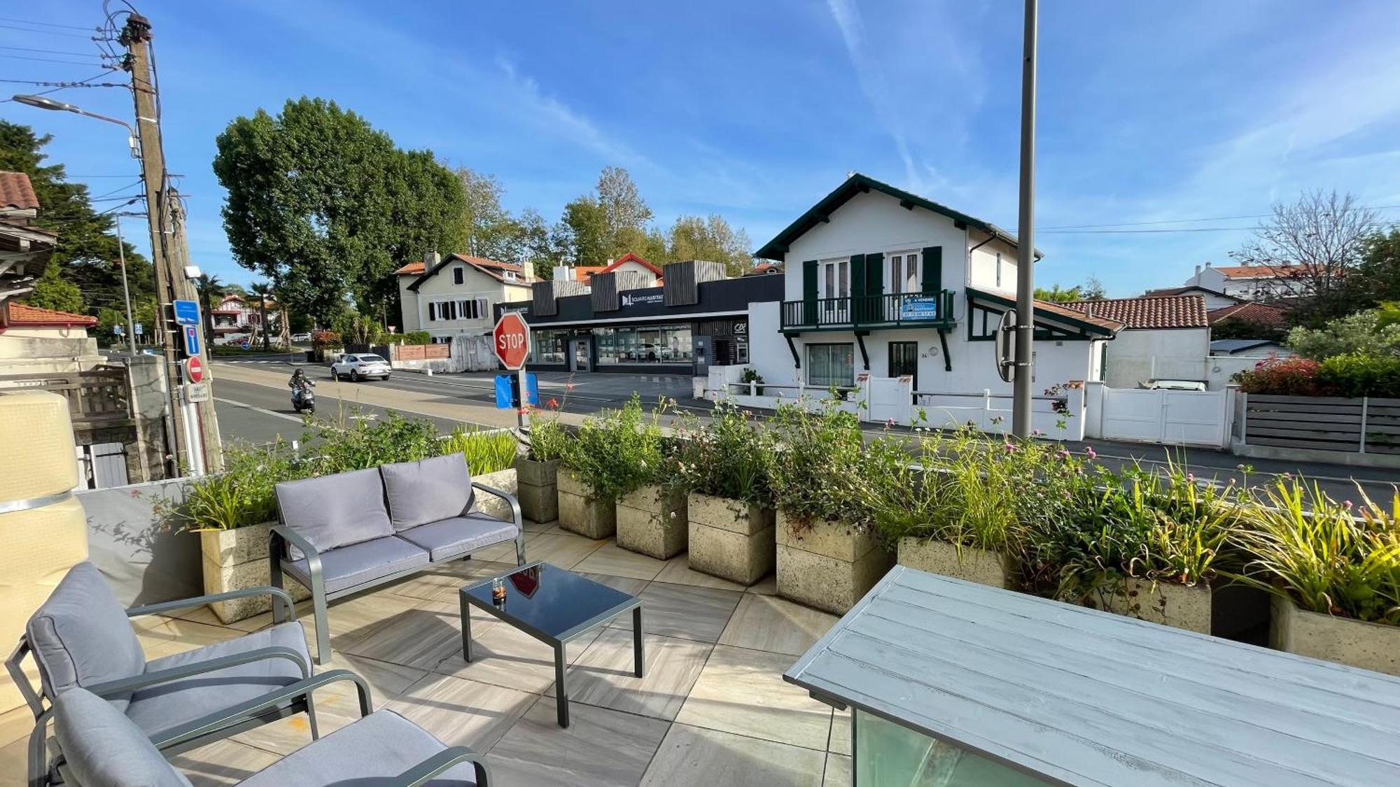 Le Doolies - Holiday Inn Biarritz Exteriör bild