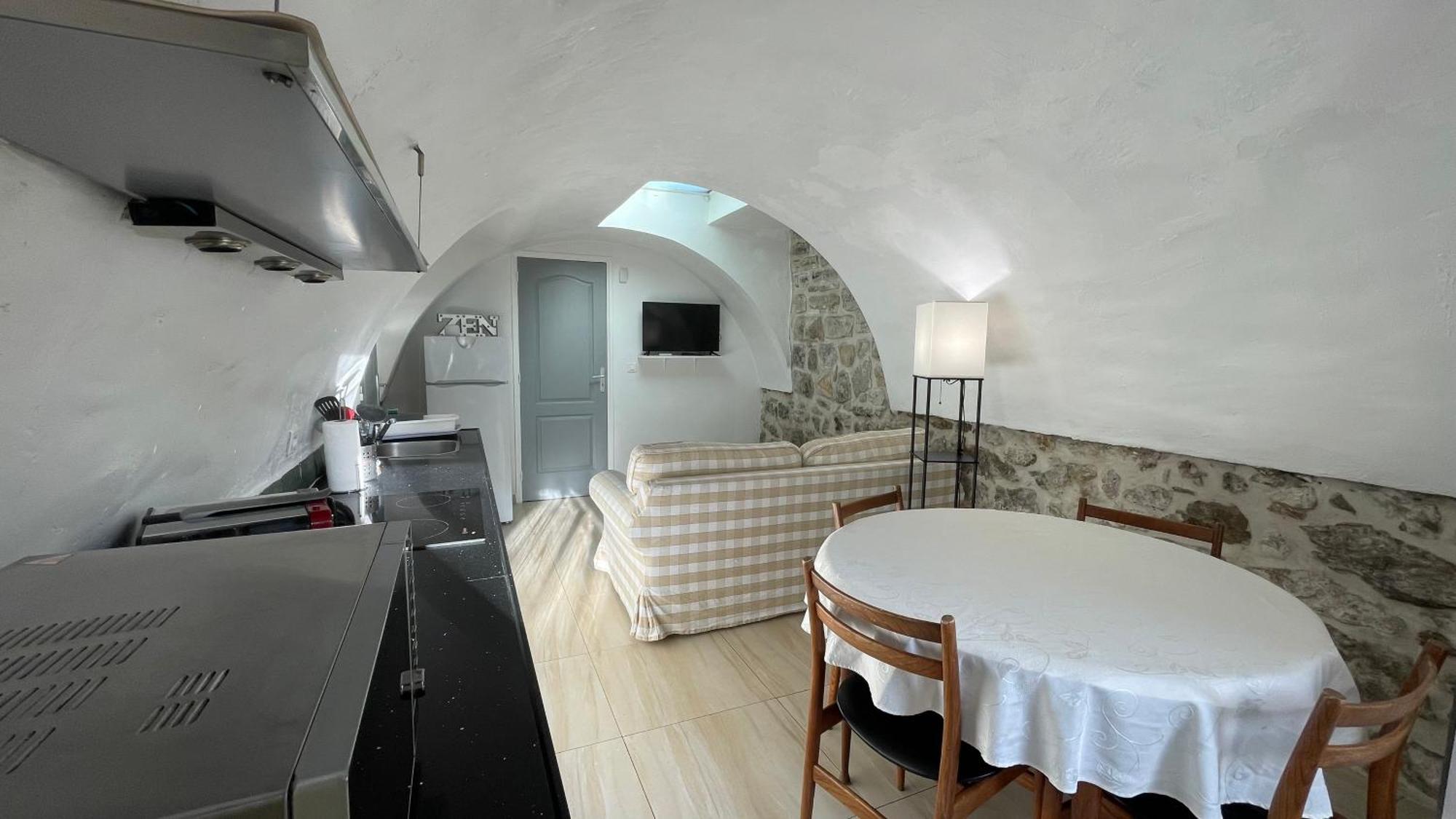 Le Doolies - Holiday Inn Biarritz Exteriör bild